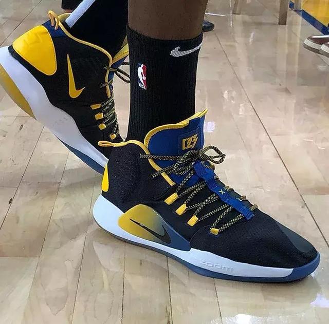 语言不再是 语言不再是