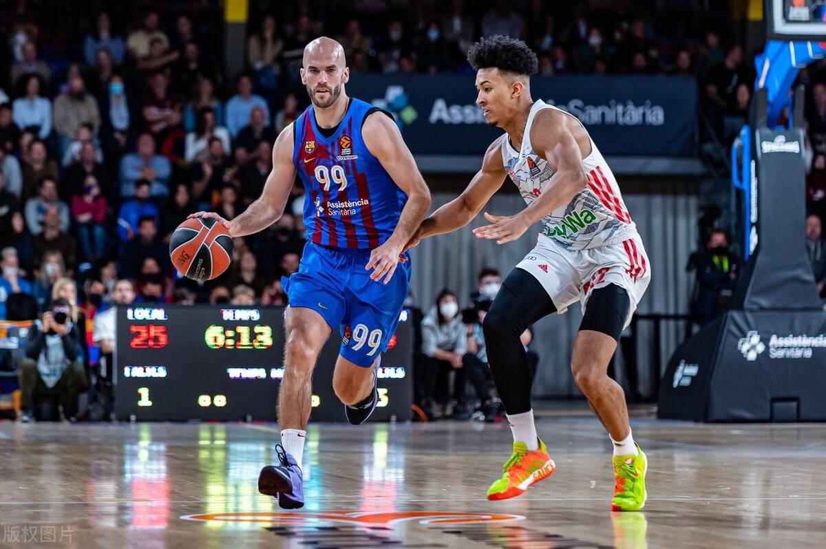 主裁负责整 主裁负责整